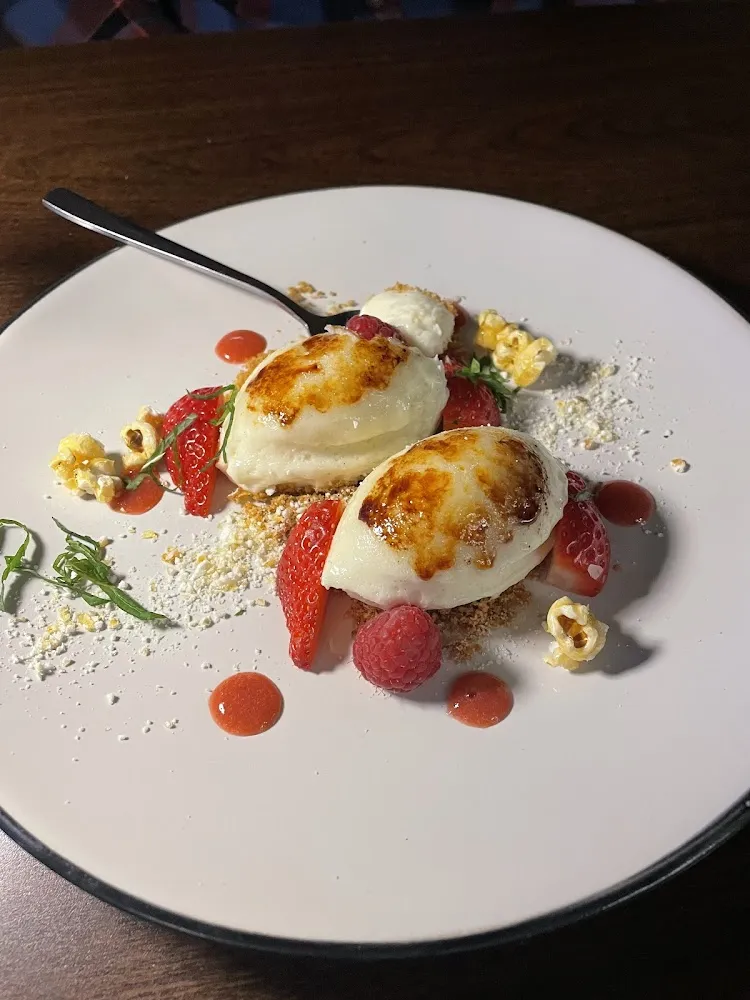 Créme Brûlèe Cheesecake